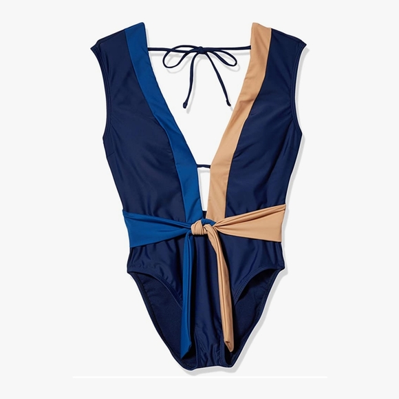 Kenneth Cole Other - Kenneth cole tummy toner 1pc. Swimwear